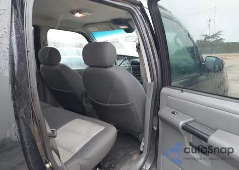 2004 Ford Explorer Sport Trac Adrenalin/Xls/Xlt from USA, damaged, VIN 1FMZU77K94UC10781